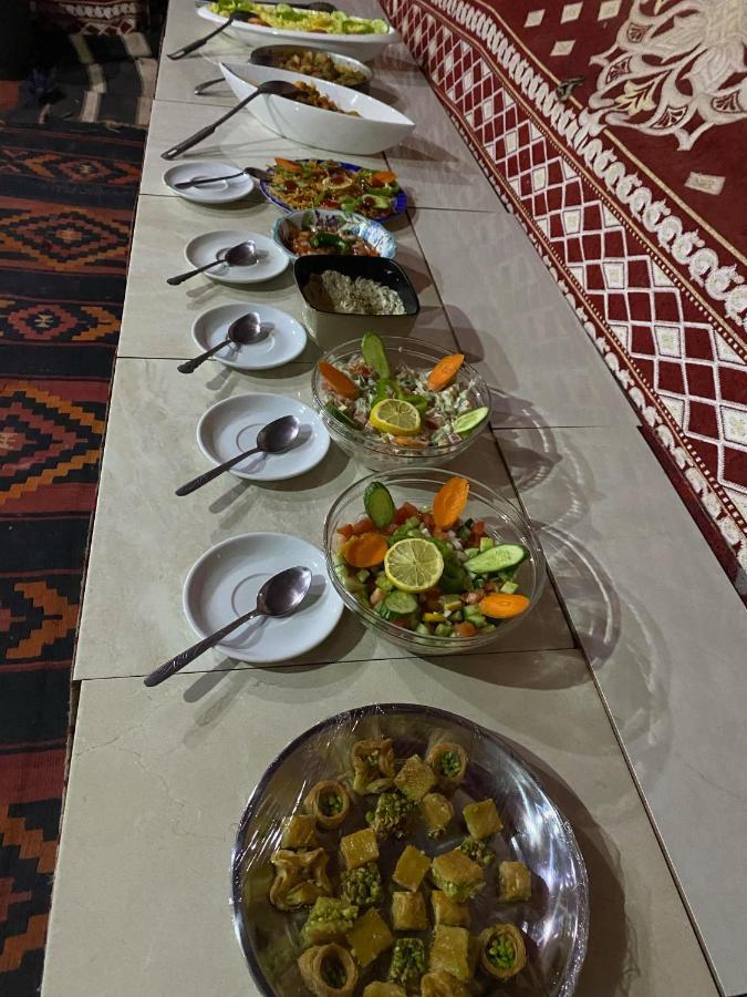 Wadi Rum Desert Base Camp Екстериор снимка