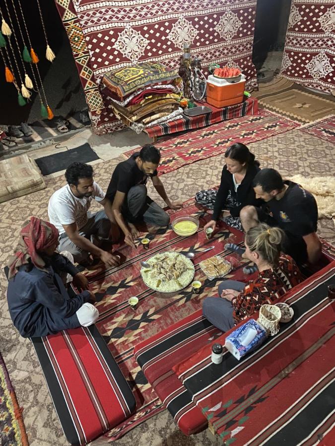 Wadi Rum Desert Base Camp Екстериор снимка